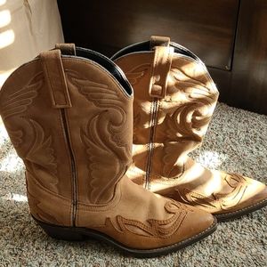 Women's Leather cowgirl Boots size 6.5 M Masteron